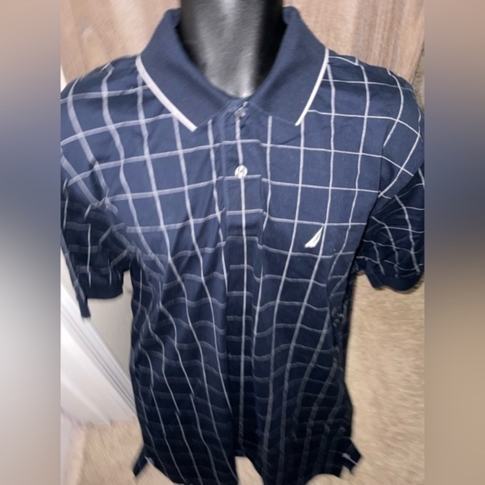 Men’s used size XL Nautica navy blue cotton striped polo shirt